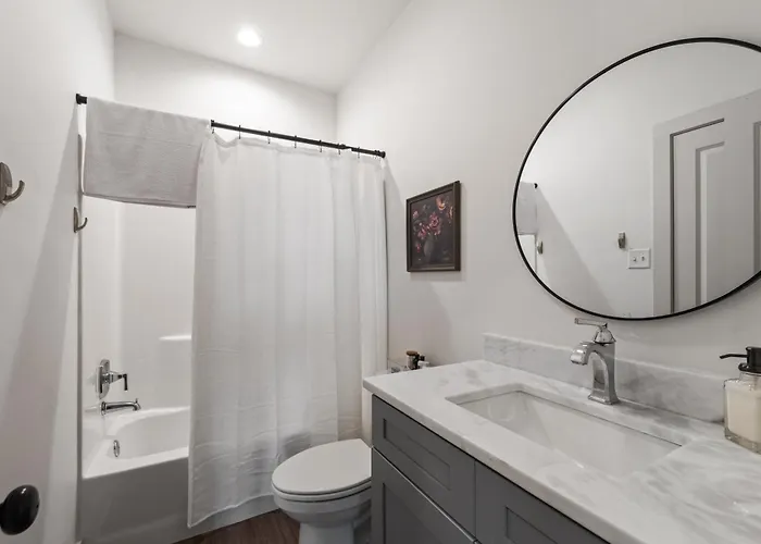 Blues House King Bed Full Kitchen Fast Wifi * Lafayette